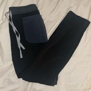 Black Figs Pants Scrubs